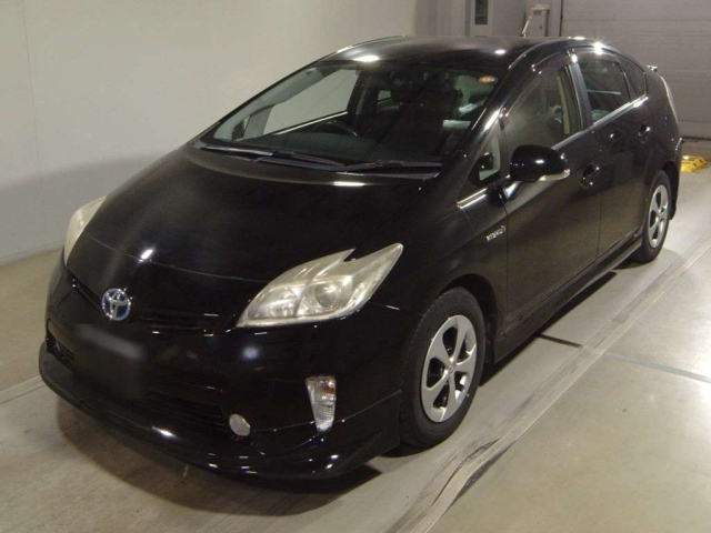 TOYOTA PRIUS 2013