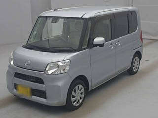 DAIHATSU TANTO 2015