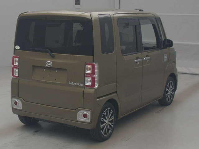 DAIHATSU WAKE 2020