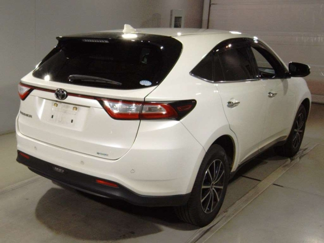 TOYOTA HARRIER 2017