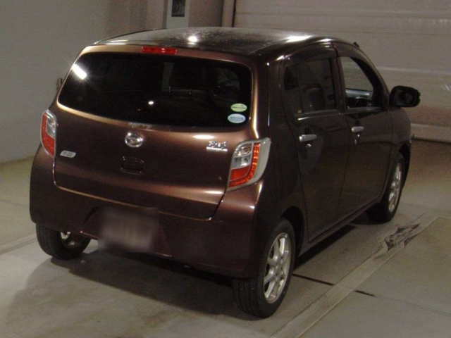 DAIHATSU MIRA E S 2012