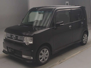 TOYOTA PIXIS SPACE 2017