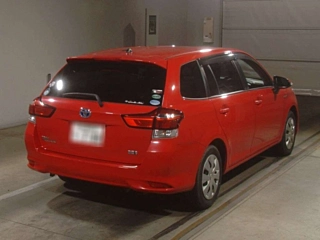 TOYOTA COROLLA FIELDER 2015