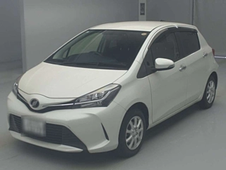 TOYOTA VITZ 2016