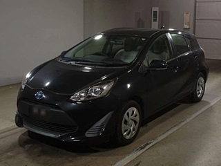TOYOTA AQUA 2020