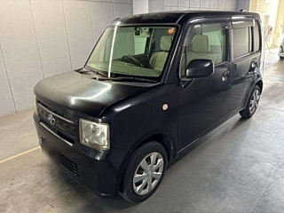 TOYOTA PIXIS SPACE 2013