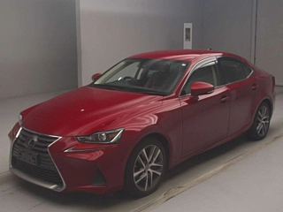 LEXUS IS 2018