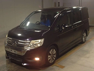 HONDA STEP WAGON 2013