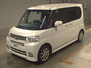 DAIHATSU TANTO 2012