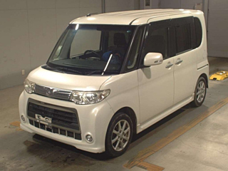 DAIHATSU TANTO 2013