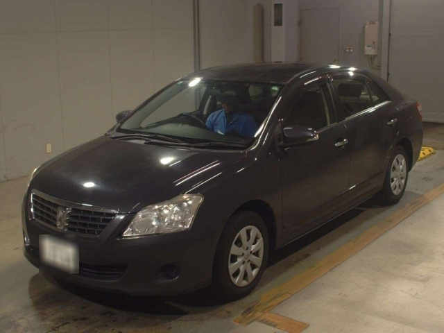 TOYOTA PREMIO 2015