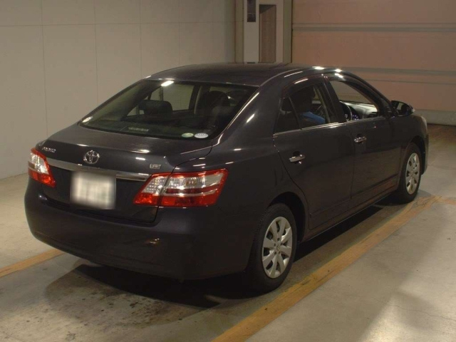 TOYOTA PREMIO 2015