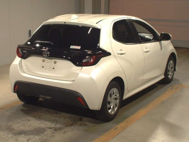 TOYOTA YARIS 2021
