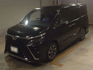 TOYOTA VOXY 2019