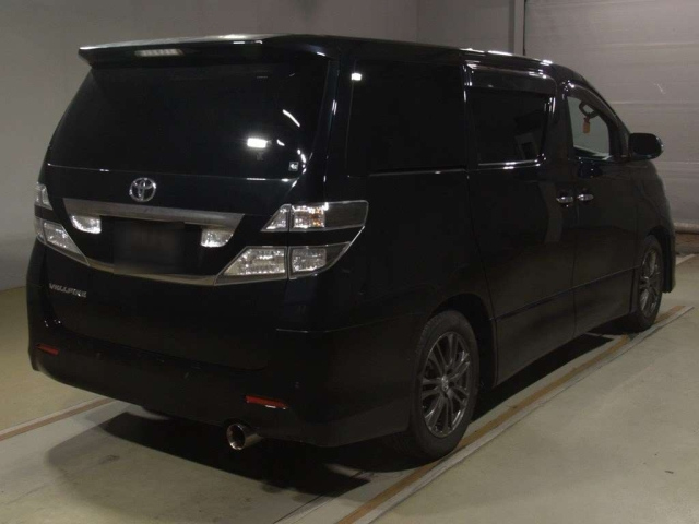 TOYOTA VELLFIRE 2011