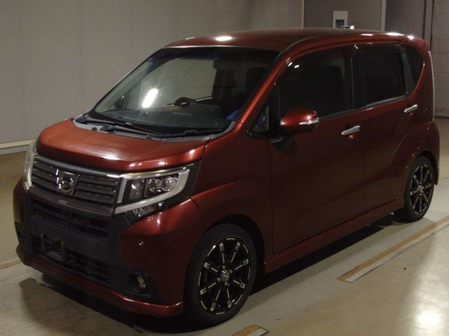 DAIHATSU MOVE 2015