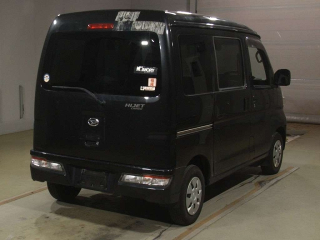 DAIHATSU HIJET VAN 2019