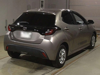 TOYOTA YARIS 2021
