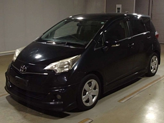 TOYOTA RACTIS 2013