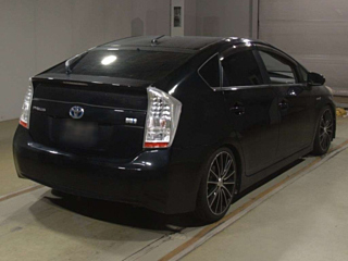 TOYOTA PRIUS 2011