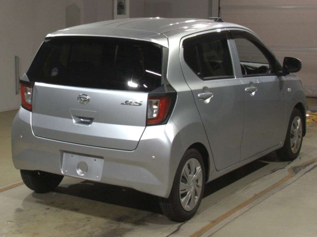 DAIHATSU MIRA E S 2022