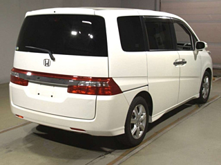 HONDA STEP WAGON 2009