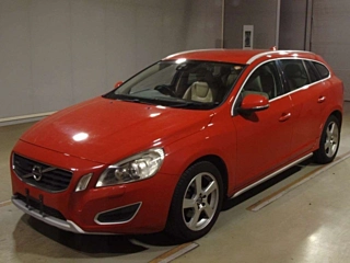 VOLVO V60 2013