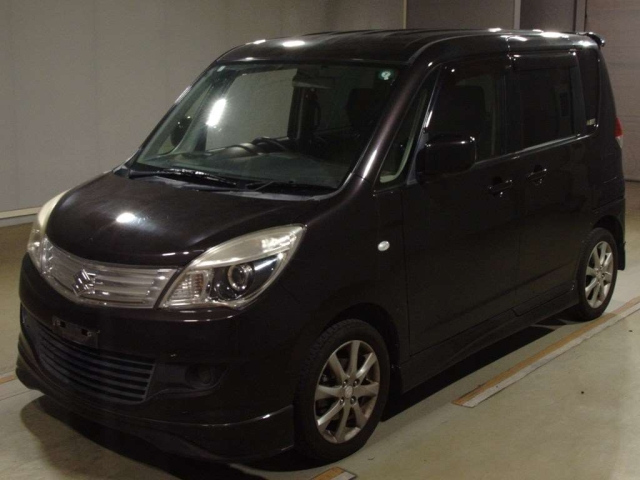 SUZUKI SOLIO 2013