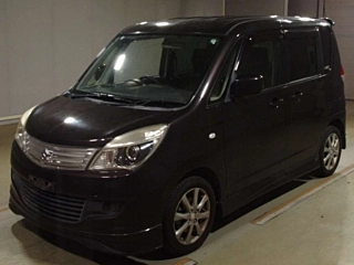 SUZUKI SOLIO 2013