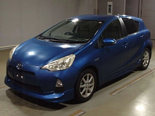 TOYOTA AQUA 2012