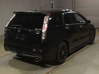 HONDA STREAM 2011