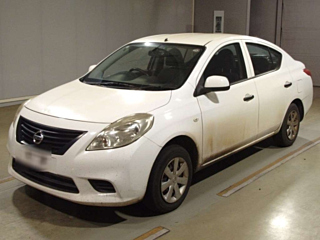 NISSAN LATIO 2014