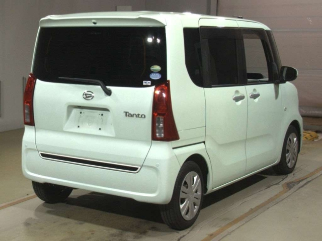 DAIHATSU TANTO 2019