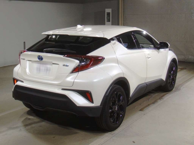 TOYOTA C-HR 2019