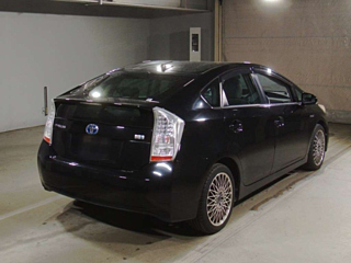 TOYOTA PRIUS 2011