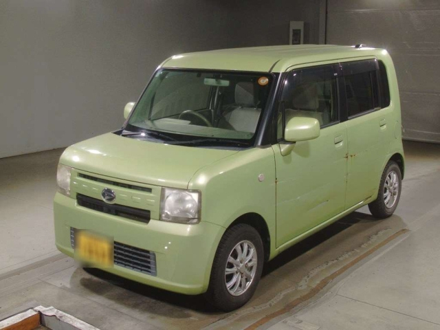 DAIHATSU MOVE CONTE 2014