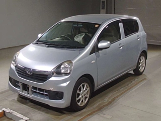 TOYOTA PIXIS EPOCH 2015
