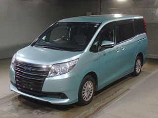 TOYOTA NOAH 2016