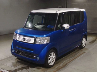 HONDA N BOX 2016