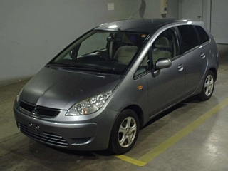 MITSUBISHI COLT PLUS 2011