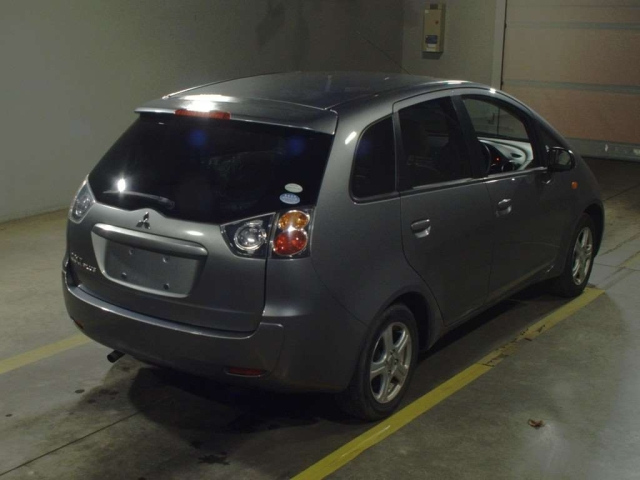 MITSUBISHI COLT PLUS 2011