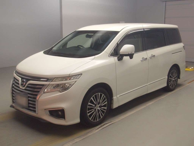 NISSAN ELGRAND 2015