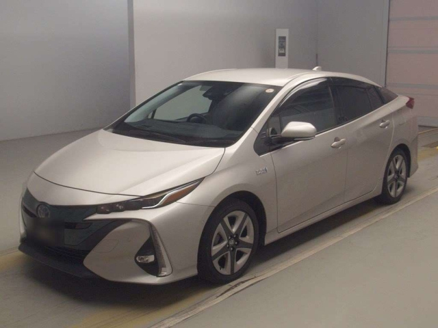 TOYOTA PRIUS PHV 2017