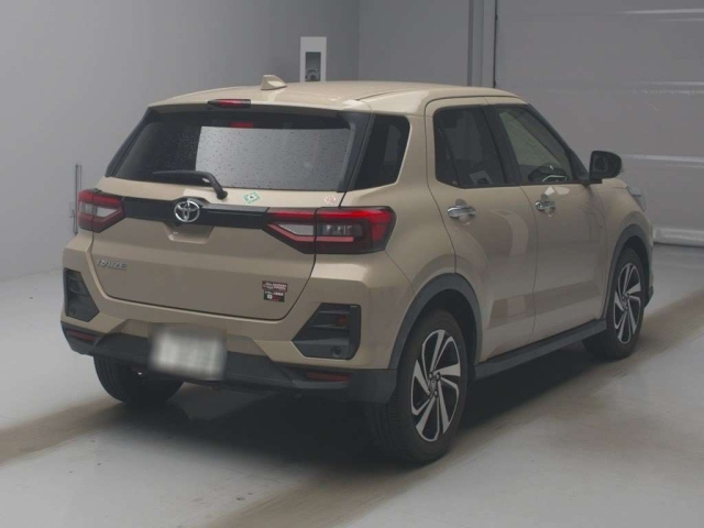 TOYOTA RAIZE 2021