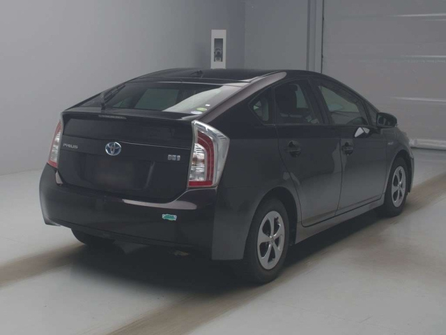 TOYOTA PRIUS 2014