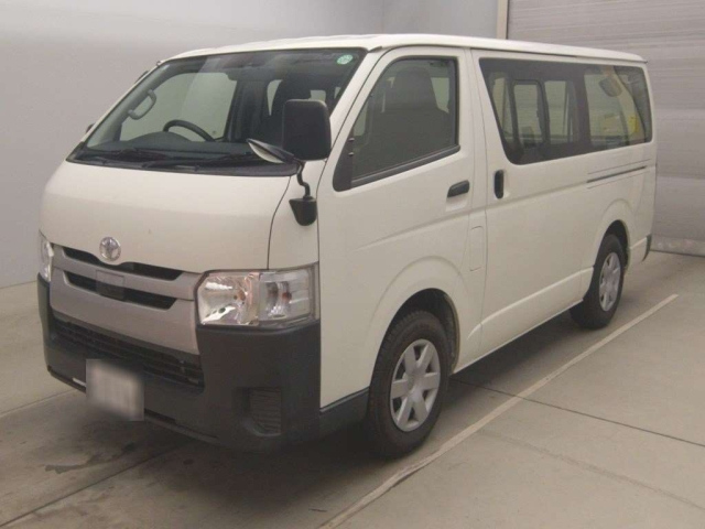 TOYOTA REGIUS ACE VAN 2019