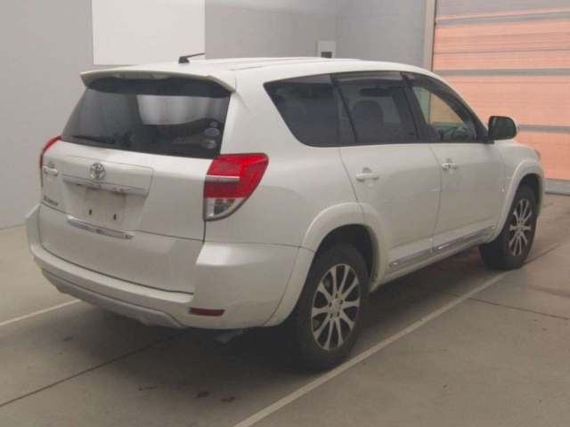 TOYOTA VANGUARD 2011