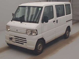 MITSUBISHI MINICAB VAN 2013