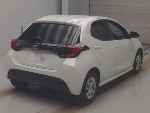 TOYOTA YARIS 2024