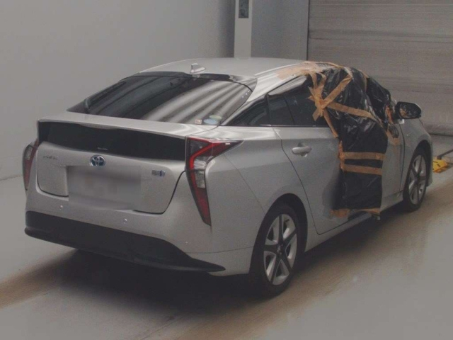TOYOTA PRIUS 2018